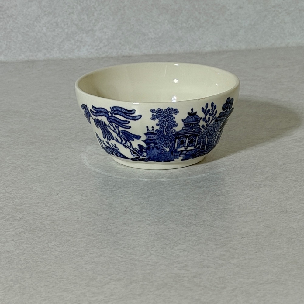 Churchill England Blue Willow Small Bowl Willow Pattern Ironstone England